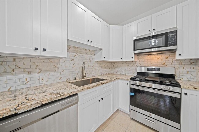 Building Photo - 4806 Dark Canyon Ct
