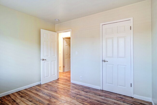 Interior Photo - 1410 Jefferson Avenue