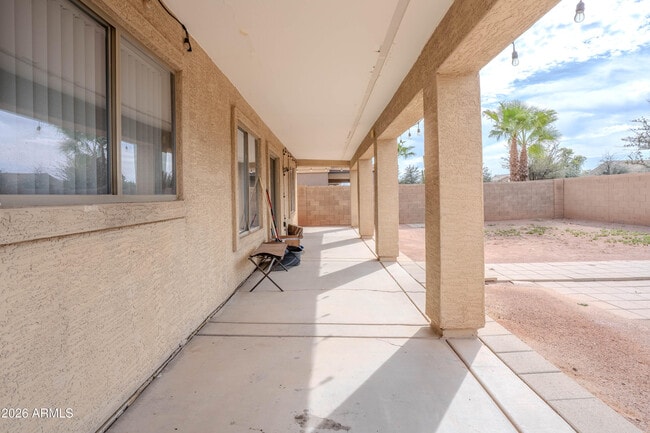 Building Photo - 19396 N Lousandra Dr