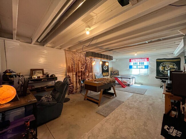 Building Photo - Fantastic Home in Wellington