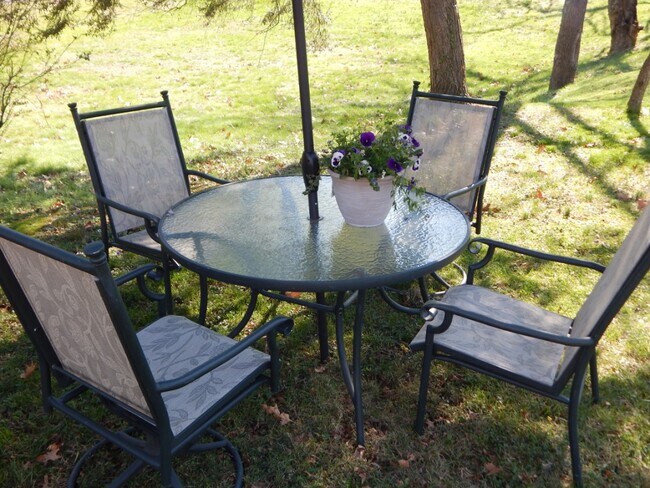 Building Photo - 487 Kentucky Ave