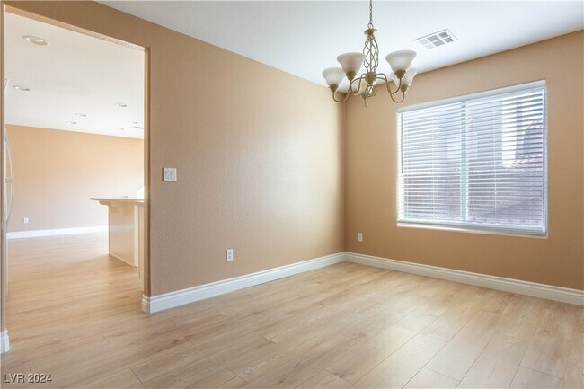 Building Photo - 8911 Skyline Peak Ct