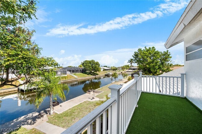 Building Photo - 1416 SE 11th Pl