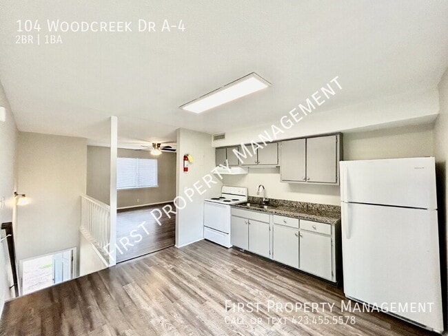 Building Photo - 104 Woodcreek Rd