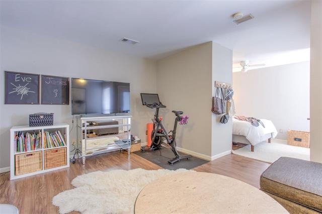 Building Photo - 3129 Sondra Dr