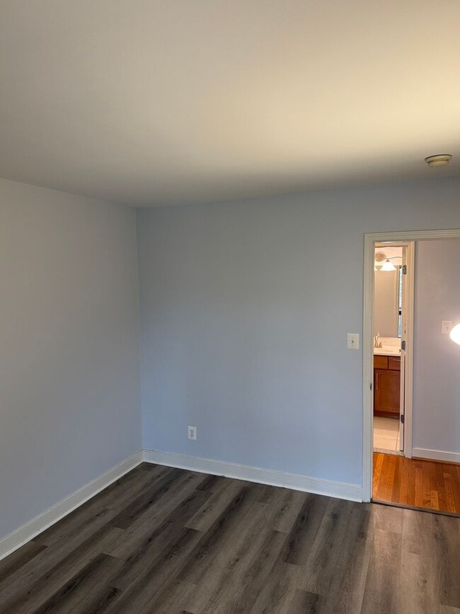 Building Photo - Prime Location- Two Bedroom Condo