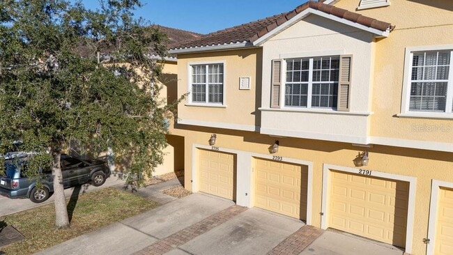 Building Photo - 2795 Oakwater Dr