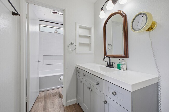 Building Photo - Modern 2 Bed / 2 Bath Condo with Private Patio in Desirable Le Parc Community – Chino Hills