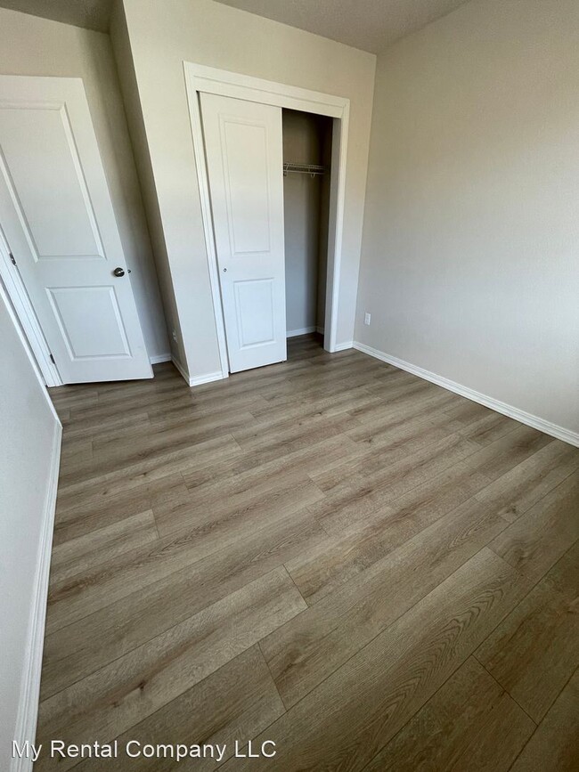 Building Photo - 3 br, 2.5 bath House - 1459 SW Sagebrush Lane