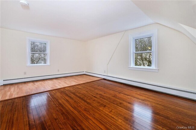 Building Photo - 43 Palmer Ave