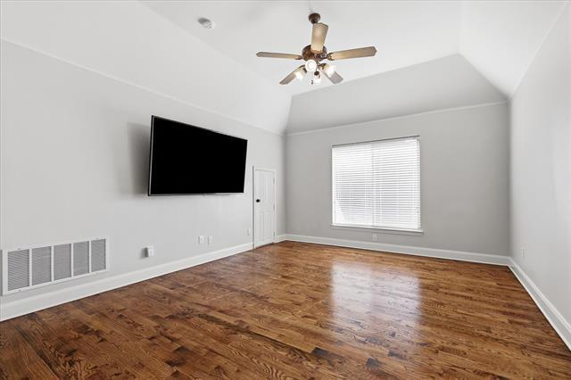 Building Photo - 1405 Salado Dr