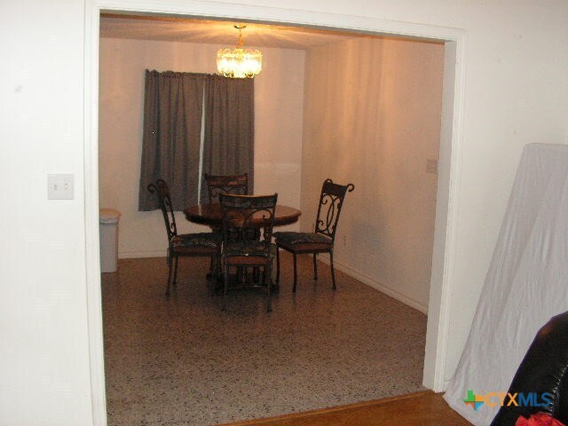 Building Photo - 1640 Lonesome