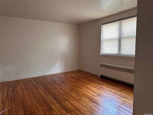 Building Photo - 106 NY-106