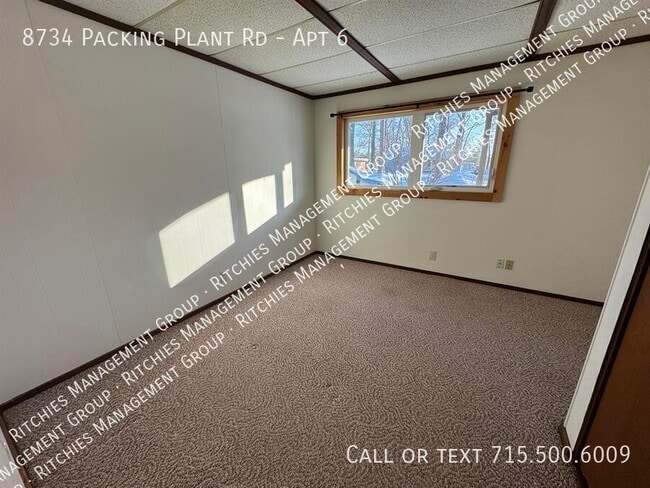 Building Photo - 8734 Packing Plant Rd