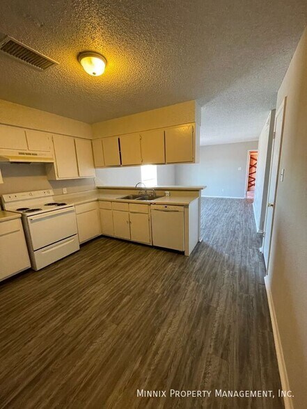 Building Photo - 3007 W Louisiana Ave