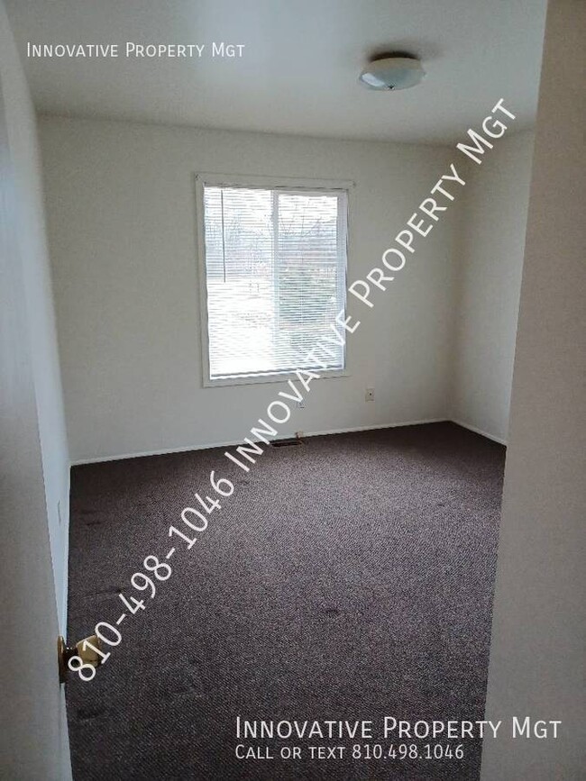 Building Photo - Spacious 2 Bedroom Duplex in Clio