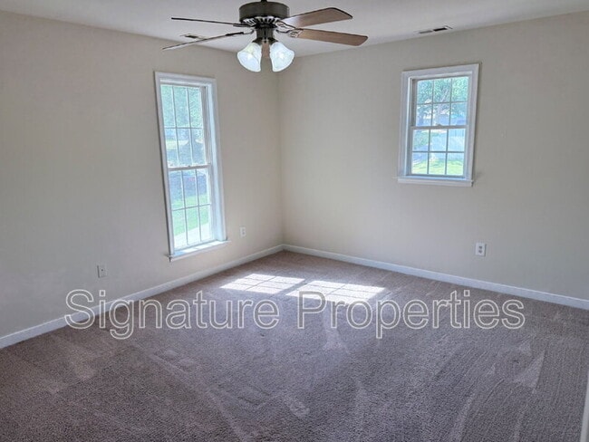 Building Photo - 5201 Hallmark Dr