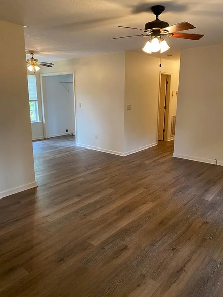 Building Photo - 1904 Tinsley Pl