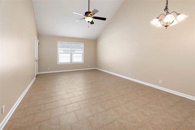 Building Photo - 220 Promise Ln