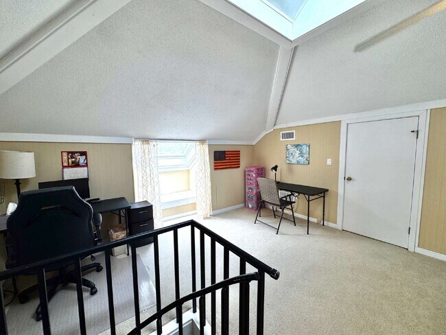 Building Photo - Furnished Moss Creek Golf Cottage
