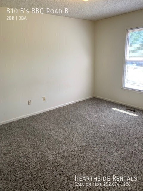 Building Photo - 751 State Rd 1204