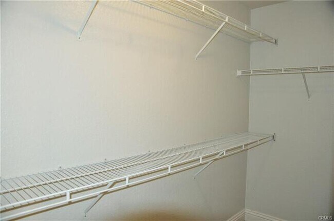 Building Photo - 2400 Del Mar Way