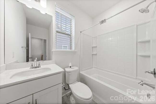Building Photo - 236 Judson Ave