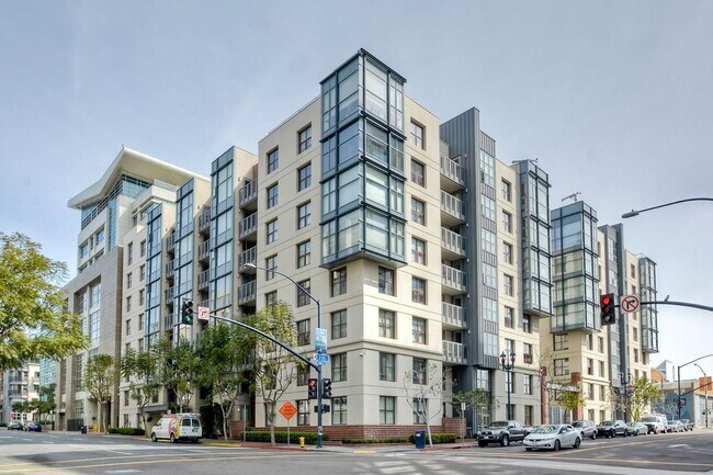 Building Photo - 1150 J St