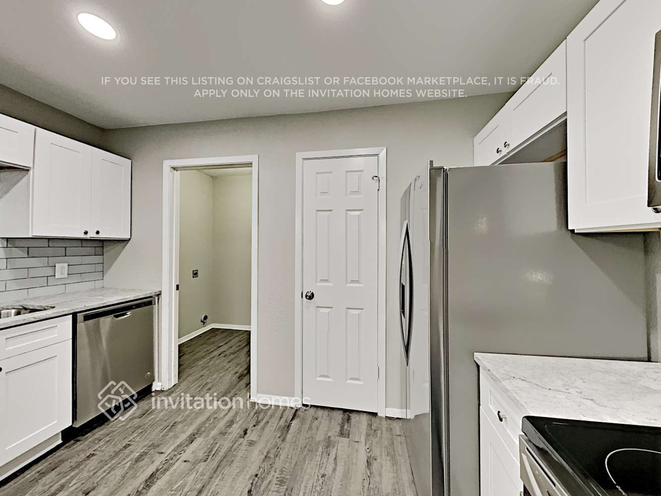 Building Photo - 5405 Sandpiper Ln