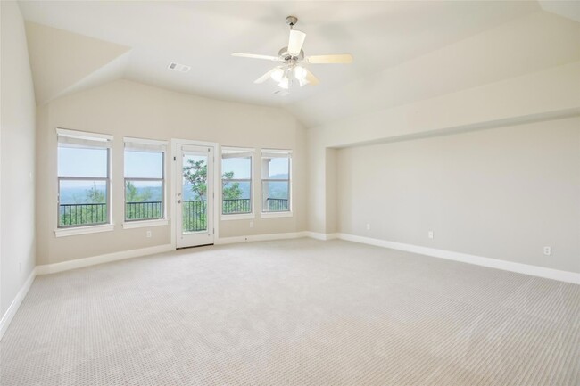 Building Photo - 10504 Prezia Dr