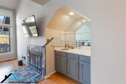 Building Photo - 106 Elmwood Cir