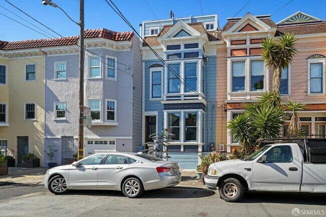 Building Photo - 2770-2772 23rd St