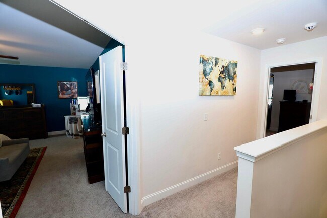 Building Photo - 835 Curlew Cir