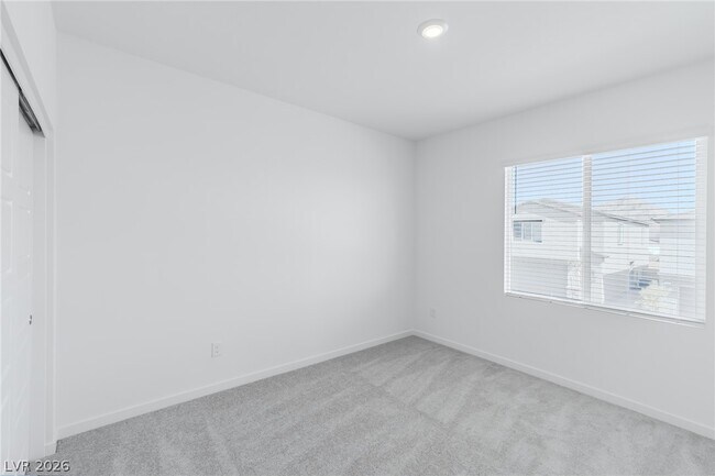 Building Photo - 9927 Kimura Hls Ave