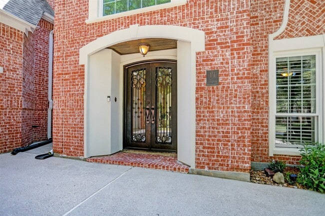 Building Photo - 14 Twilight Glen Ct