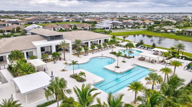 Building Photo - 15866 Orchard Dr