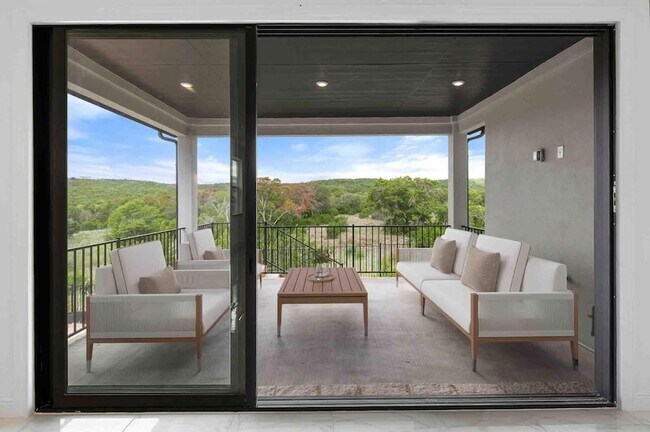 Building Photo - 1045 Villa Rialto View