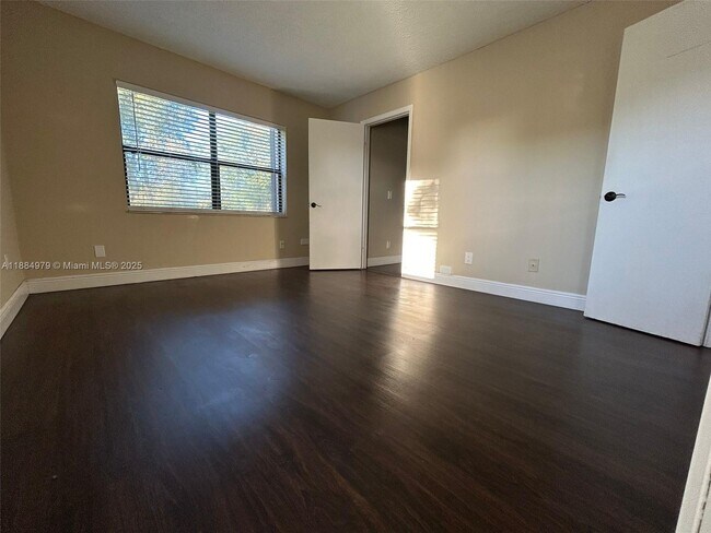 Building Photo - 10325 NW 11th St