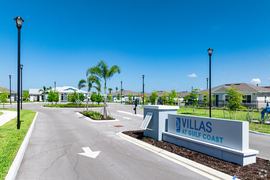 Entrance - Villas at Gulf Coast