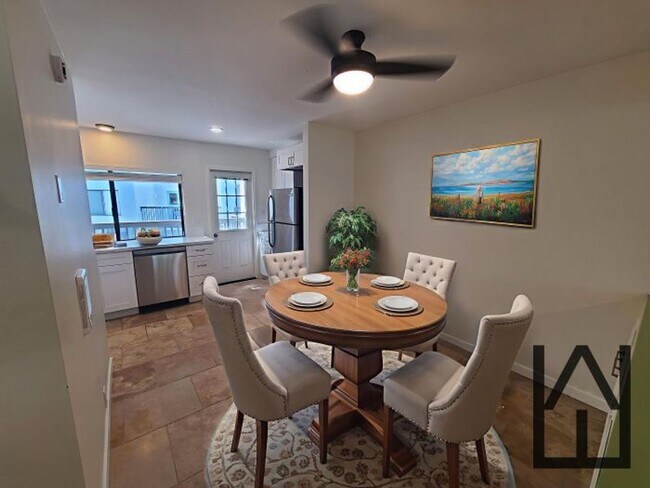 Building Photo - Spacious and remodeled 2 Bed 2.5 baths in ...
