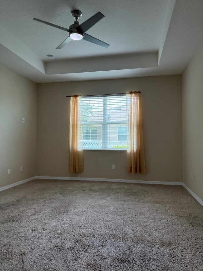 Building Photo - 32982 Windelstraw Dr