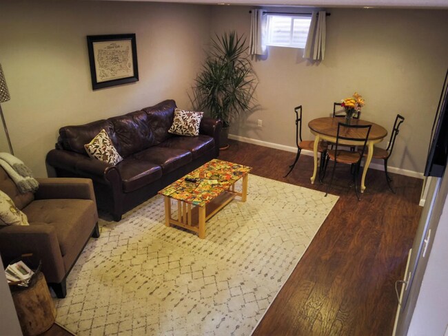 downstairs living room - 4038 Kalamath St