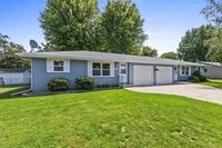 Building Photo - 1581 Biemeret St