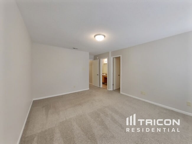 Building Photo - 6545 Black Antler Dr