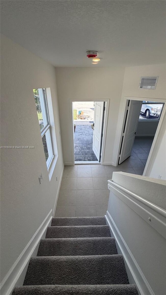 Building Photo - 15624 SW 276th Terrace