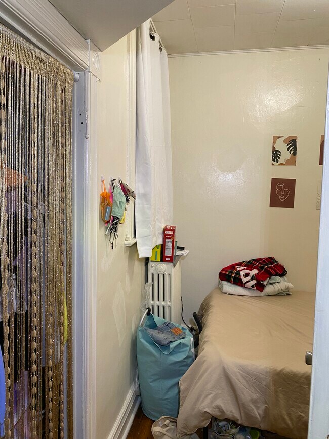 Building Photo - 211 Partridge St