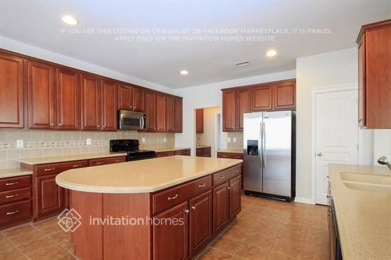 Building Photo - 15620 Centennial Forest Dr