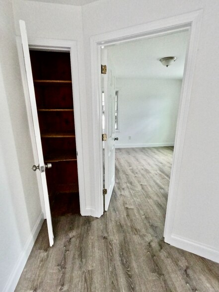 Building Photo - 1340 US-501