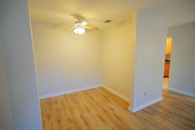 Building Photo - 1303 Airport Dr