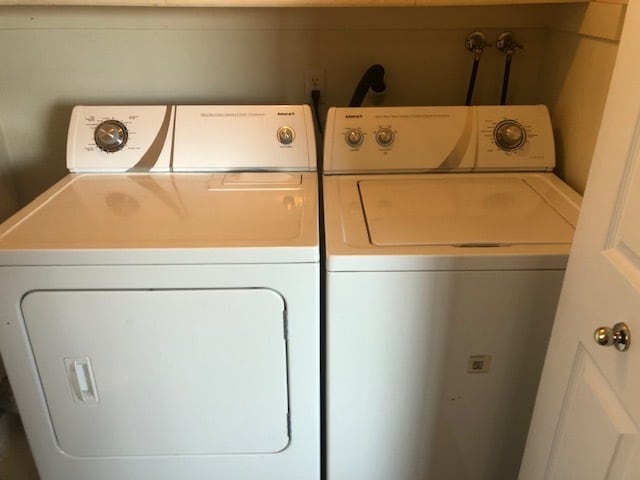 Building Photo - 915 N 500 W